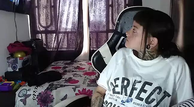 hann_ya06 on StripChat 