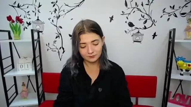 Hanna_Curly_ on StripChat 