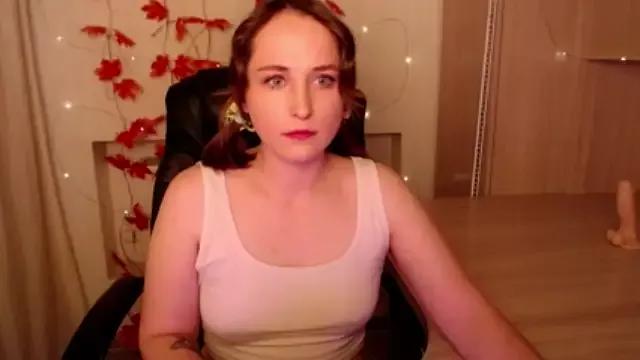 helen_hot25 on StripChat 