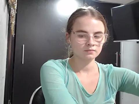 HellenMiyer1111 on StripChat 