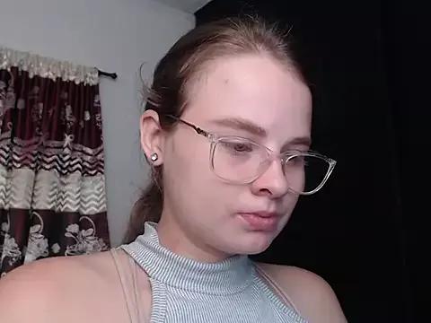 HellenMiyer1111 on StripChat 
