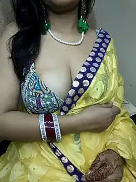 Hey_Jully — Saree remove for publically 