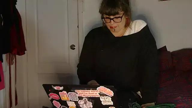 HeyyImHarlowe on StripChat 