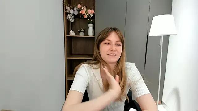 HildCraley on StripChat 