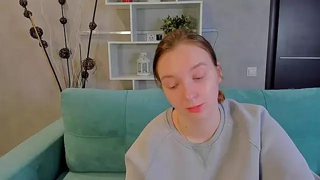 Ho11y_Be11 on StripChat 
