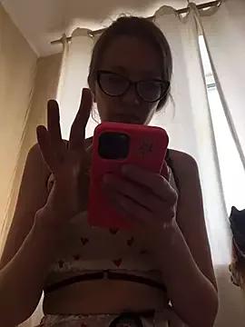 hornyBrilliant on StripChat 