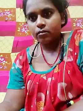 Hot_Show_25 on StripChat 