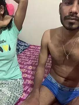 hottiess69 on StripChat 