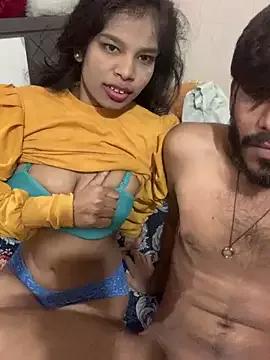 hottiess69 on StripChat 