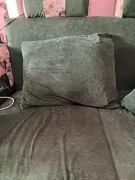Hottits22 on StripChat 