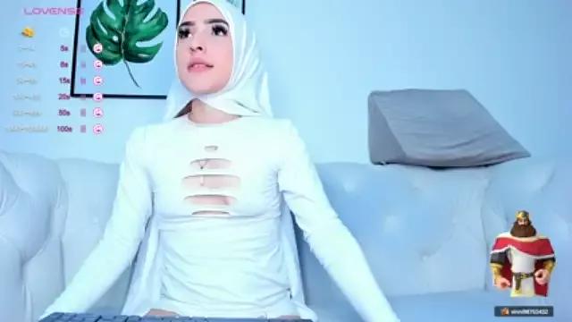 ikram_alaue on StripChat 