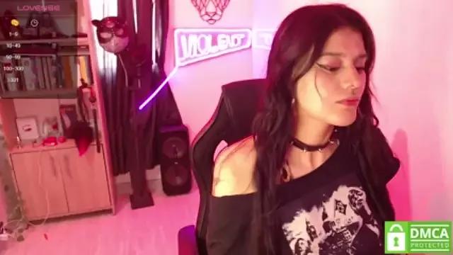 ImViolet on StripChat 