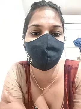 indianliza on StripChat 