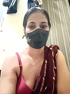 indianliza on StripChat 