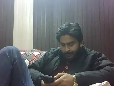 indihotguy on StripChat 