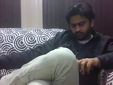 indihotguy on StripChat 