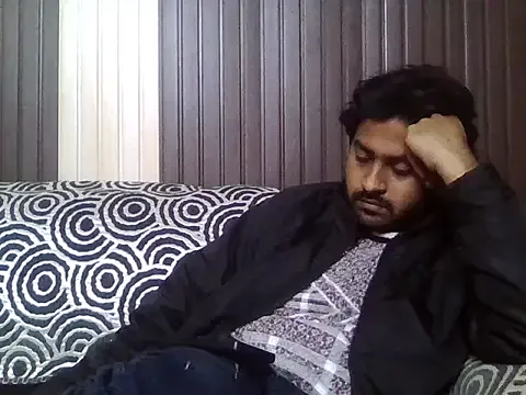 indihotguy on StripChat 