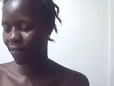 innocentbuddie on StripChat 
