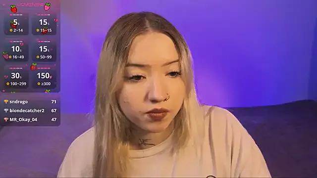 Iris_lexxx on StripChat 