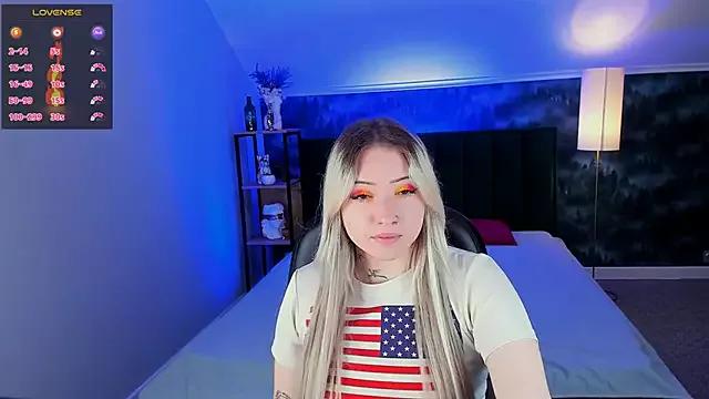 Iris_lexxx on StripChat 