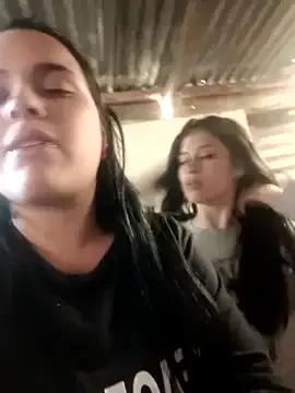 Isabella__etthan on StripChat 