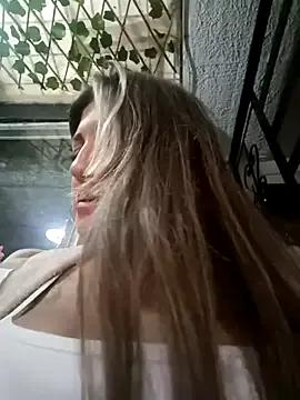 Isabellaa_Garcia_ on StripChat 