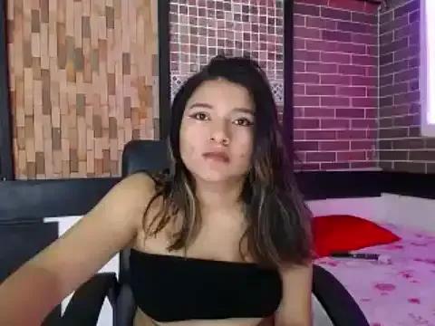 issa_bela_ on StripChat 
