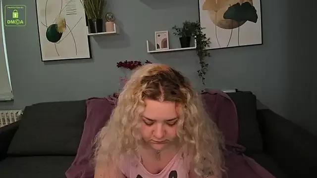 Ivyy_Parker on StripChat 