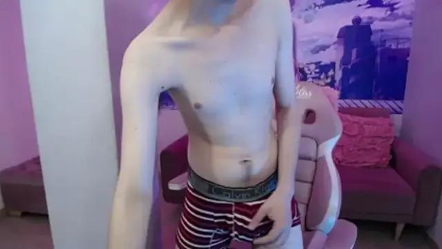 jakke_white on StripChat 