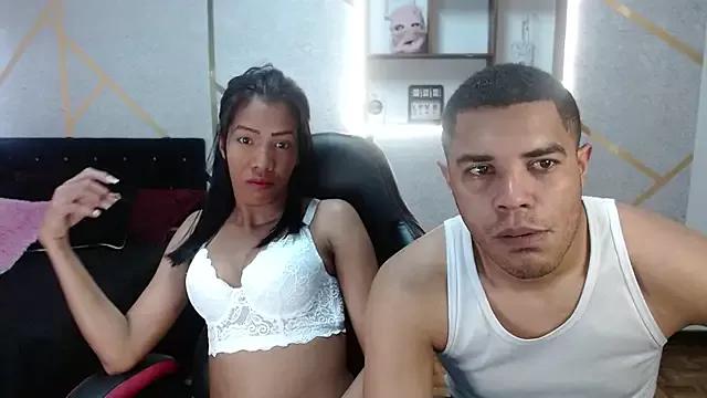 james_and_kitty on StripChat 