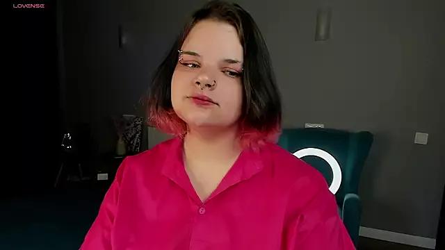 Jelly_Sim on StripChat 