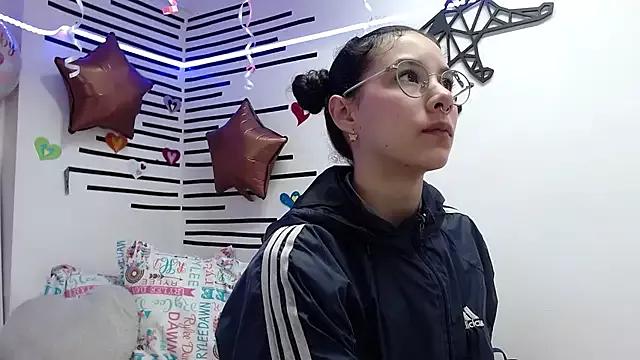 JennMuriel_ on StripChat 