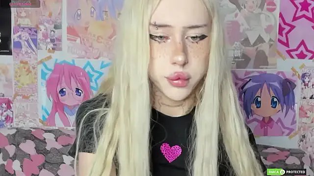 Joy_Barker — CARESS FORESKIN COCK CLOSE UP