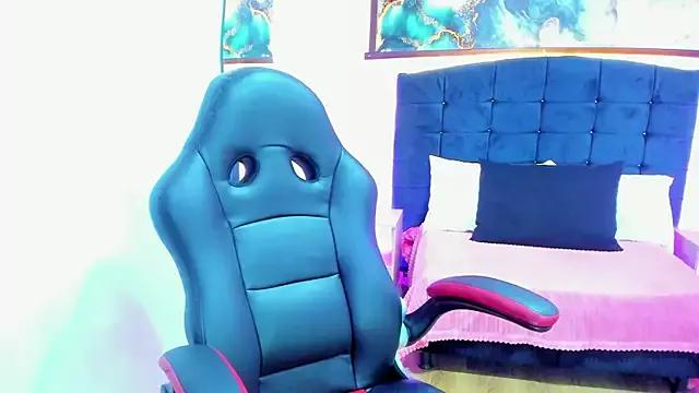 juanita-69 on StripChat 
