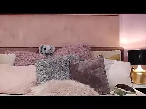 JuliaAustin on StripChat 