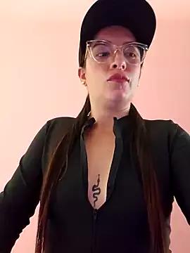 JuliethaJhons on StripChat 