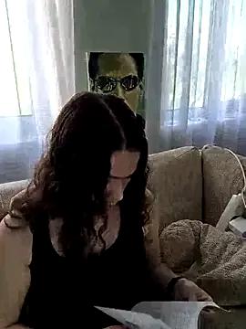 Katty_happy on StripChat 