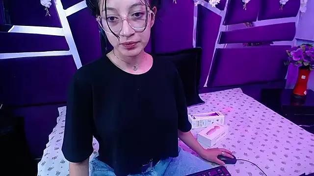 Katty_Queen on StripChat 