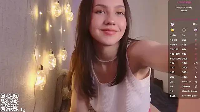 KendalHottt — shake shake booty >.<