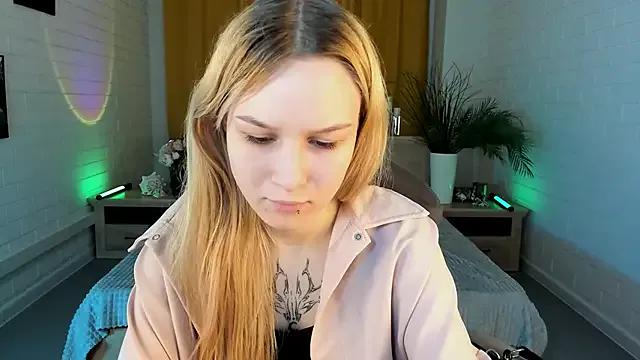 KerrySedy on StripChat 