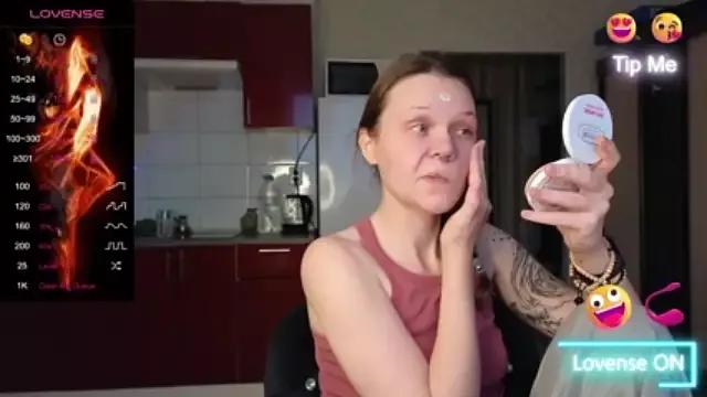 Kessi_hot on StripChat 