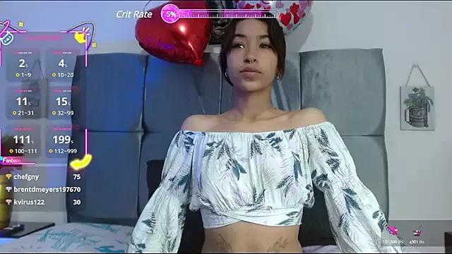 Kinny_star on StripChat 