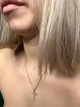 Kitty_Katrine on StripChat 