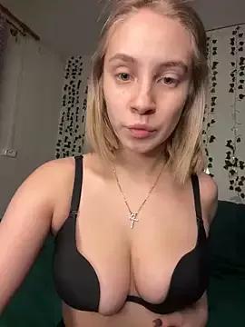 Kitty_Katrine on StripChat 