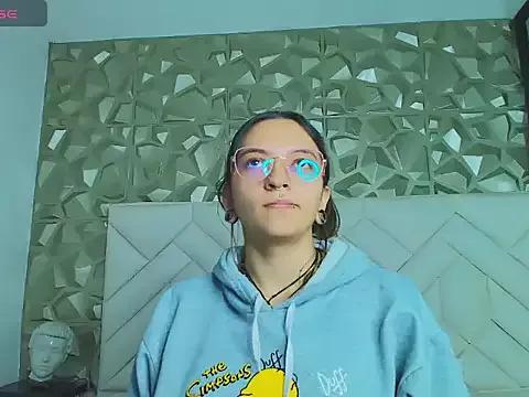 Kitty_ravee on StripChat 