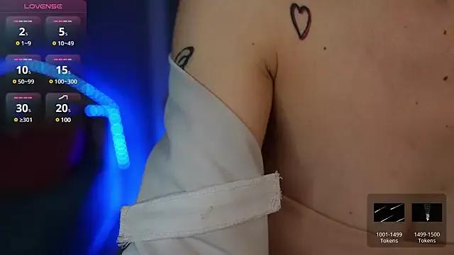 KittysLina on StripChat 