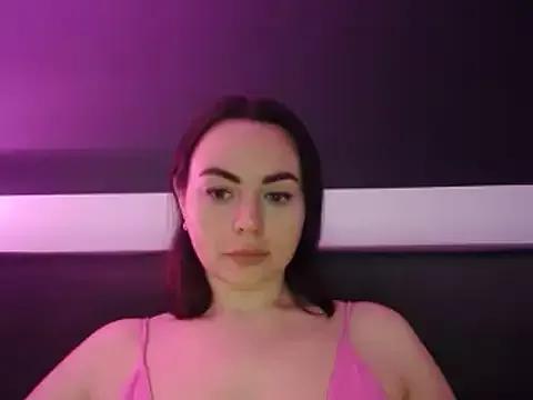 Krissyoursoul on StripChat 