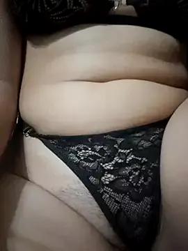Laia044_ on StripChat 