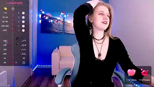 LanaSweets on StripChat 