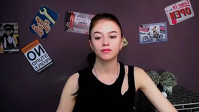 LanaTey on StripChat 
